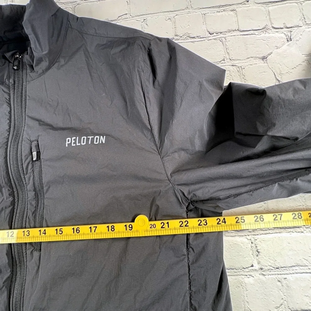 Rhone Peloton Jacket Mens XL Black Excellent Full Zip Windbreaker Activewear